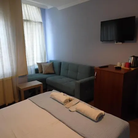 Arbalife Hotel